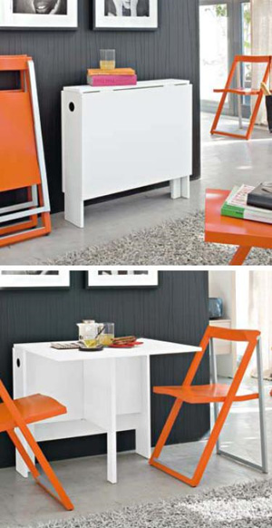 Tavolo pieghevole Calligaris SPAZIO CS/07, con piano e struttura nobilitati di colore Bianco.